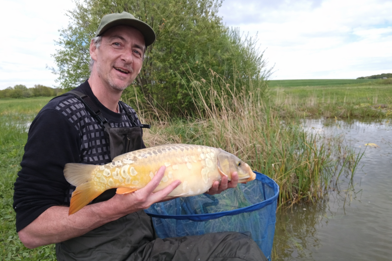 Simon Newcombe creator of AI Puzzle Book Factory App Review tool